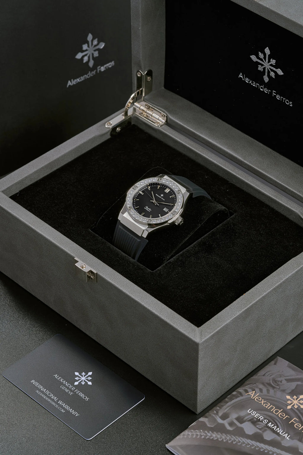 Đồng hồ Alexander Ferros 6111R-01