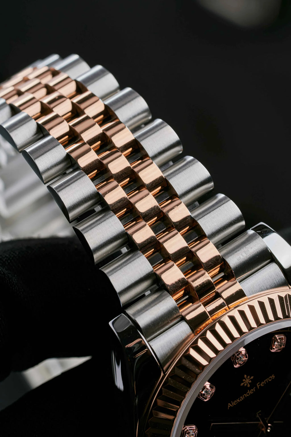 Đồng hồ Alexander Ferros 6111R-01