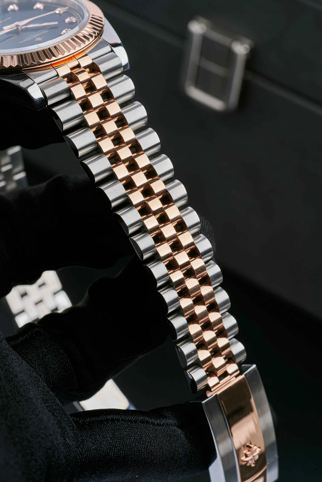 Đồng hồ Alexander Ferros 6111R-01