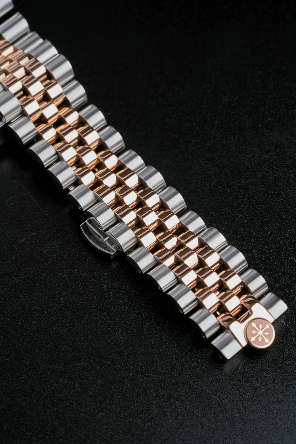 Đồng hồ Alexander Ferros 8021D/01
