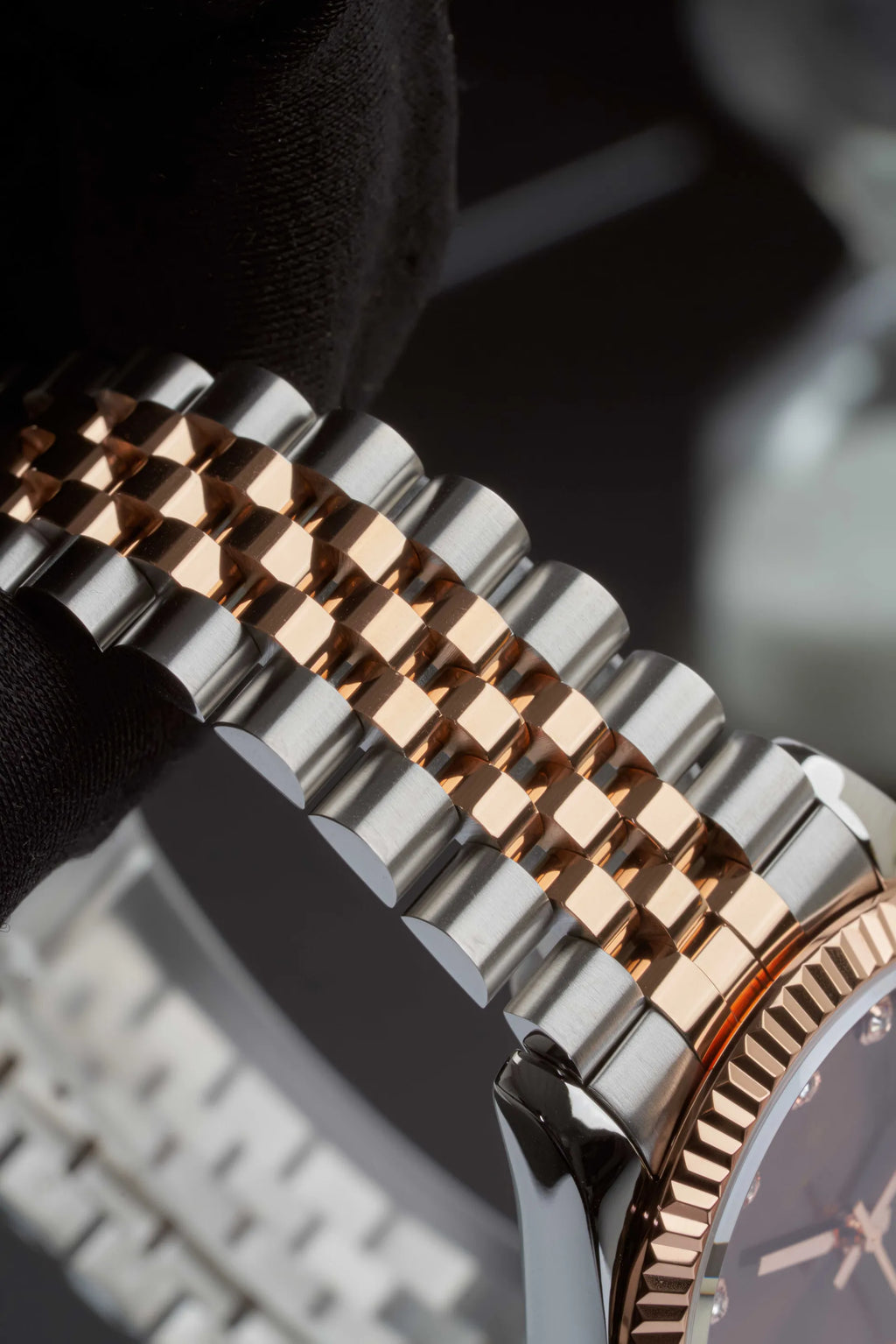 Đồng hồ Alexander Ferros 6111R-01