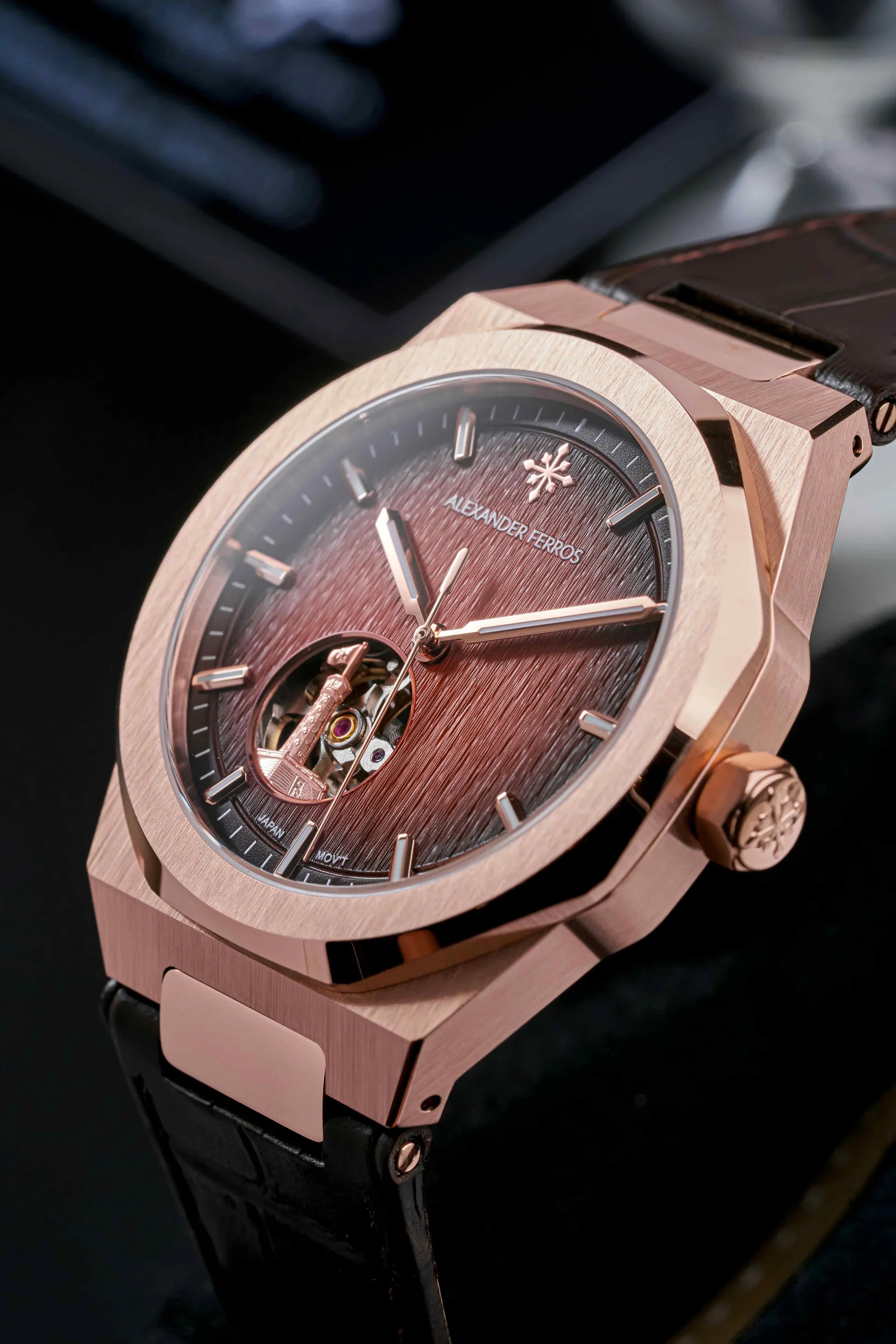 Đồng hồ Alexander Ferros 6111R-01