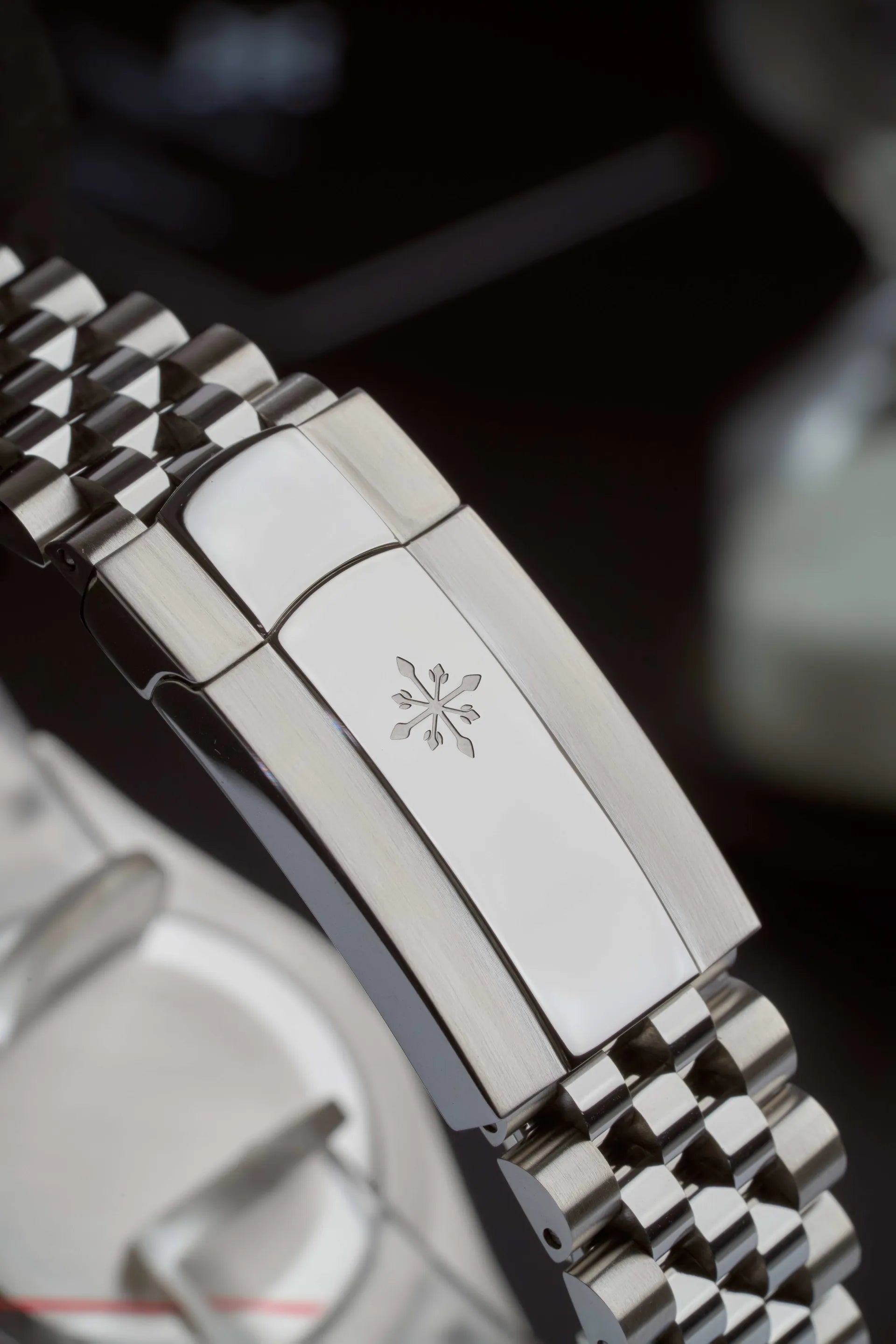 Đồng hồ Alexander Ferros 6111R-01