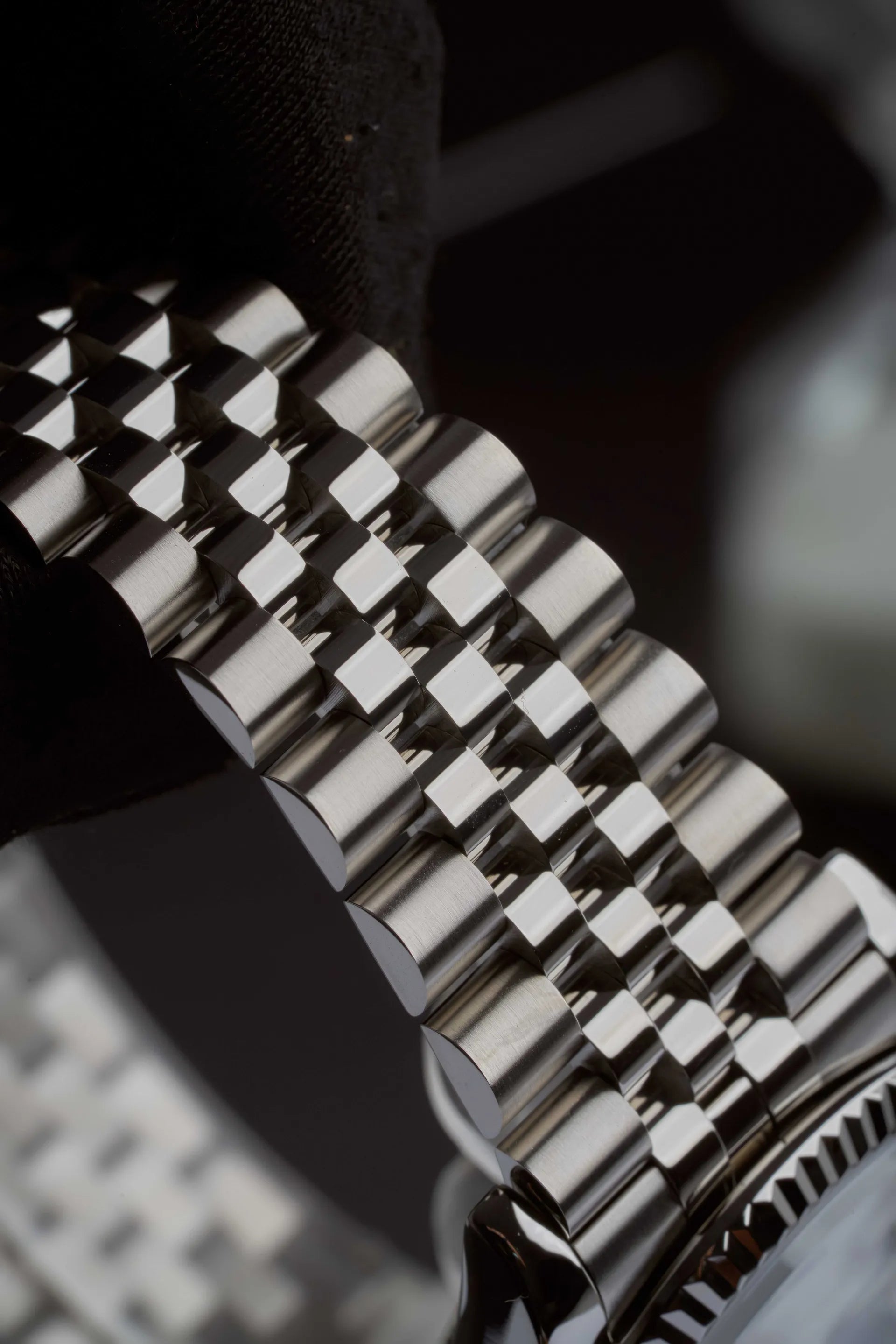Đồng hồ Alexander Ferros 6111R-01