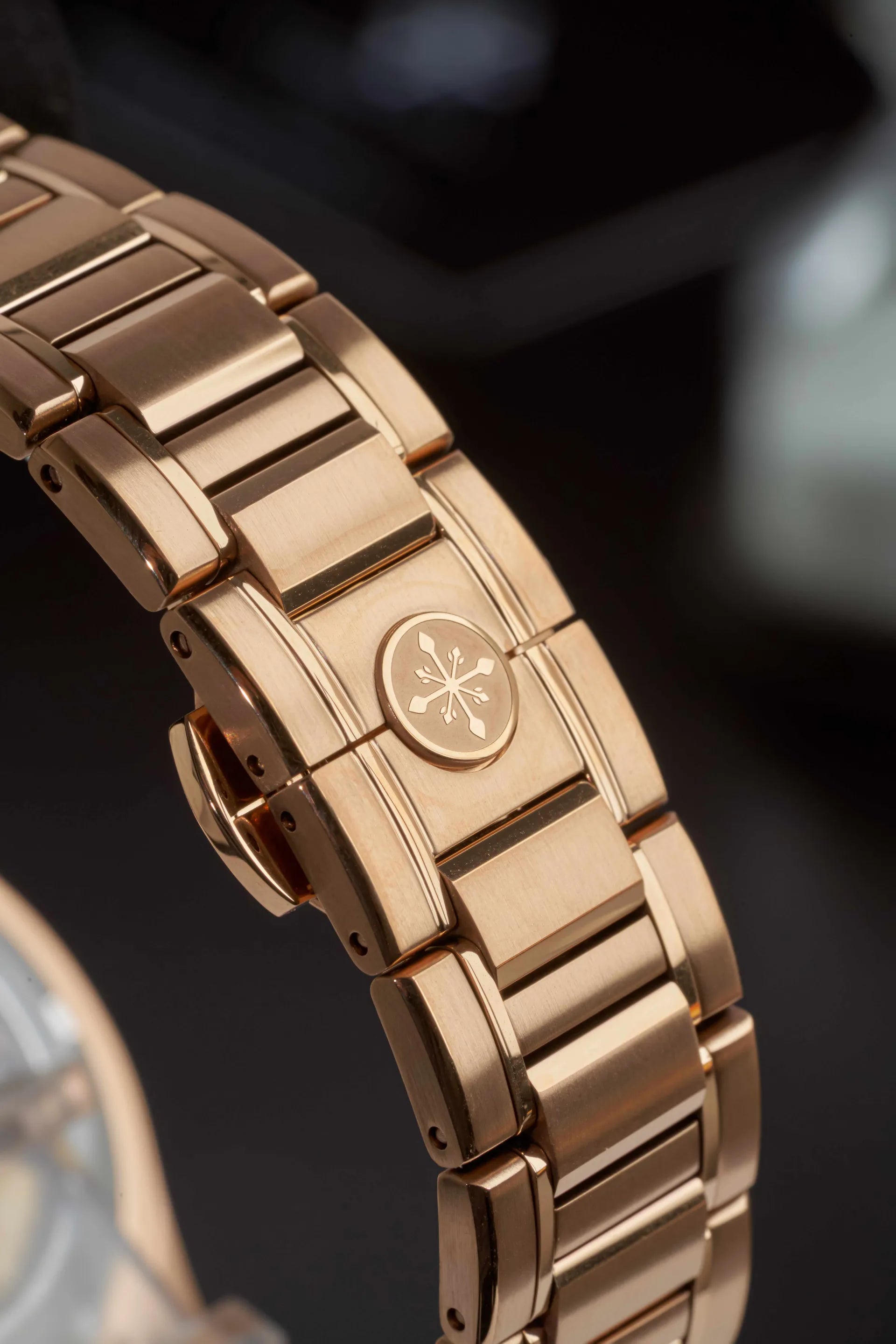 Đồng hồ Alexander Ferros 6111R-01