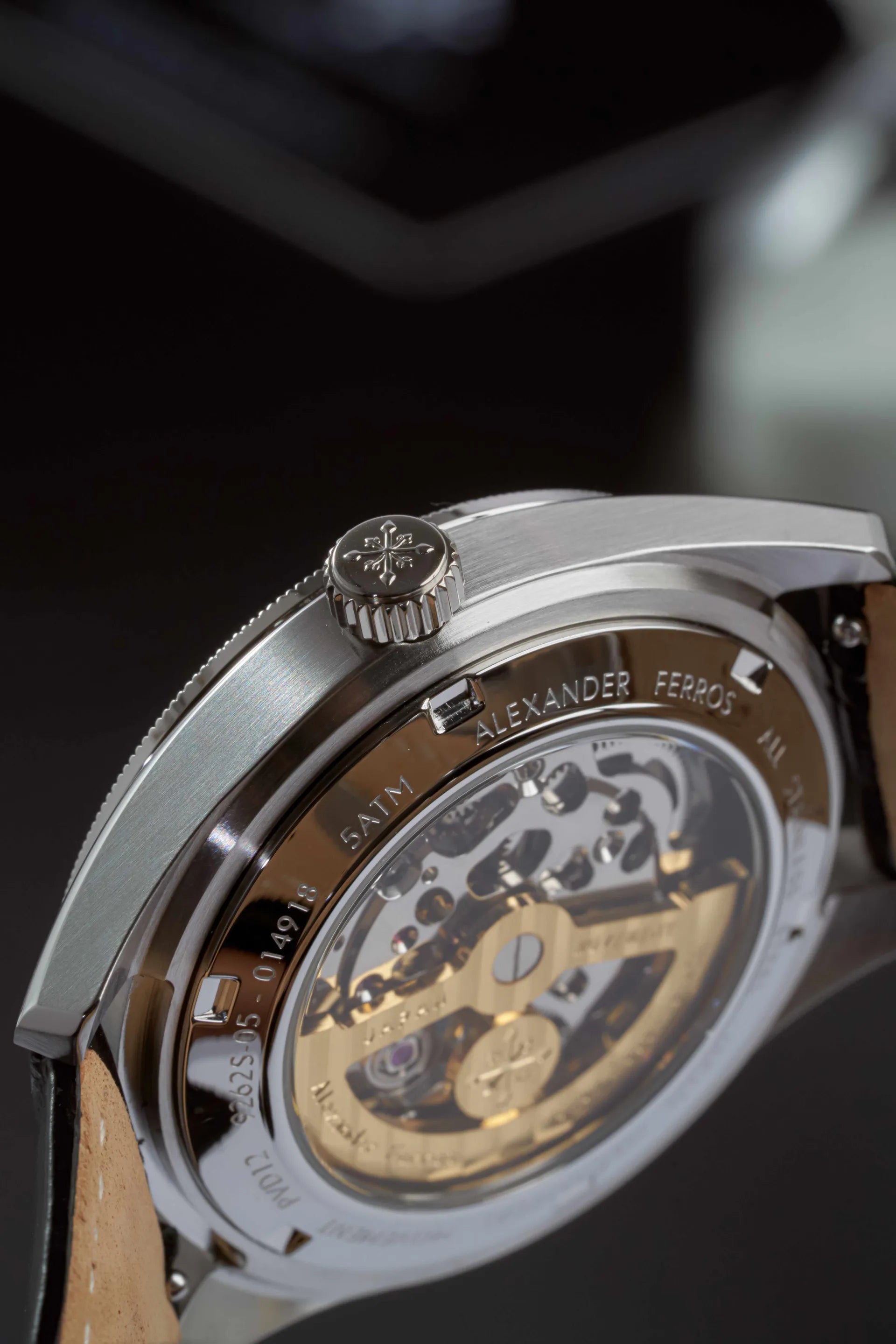 Đồng hồ Alexander Ferros 6111R-01