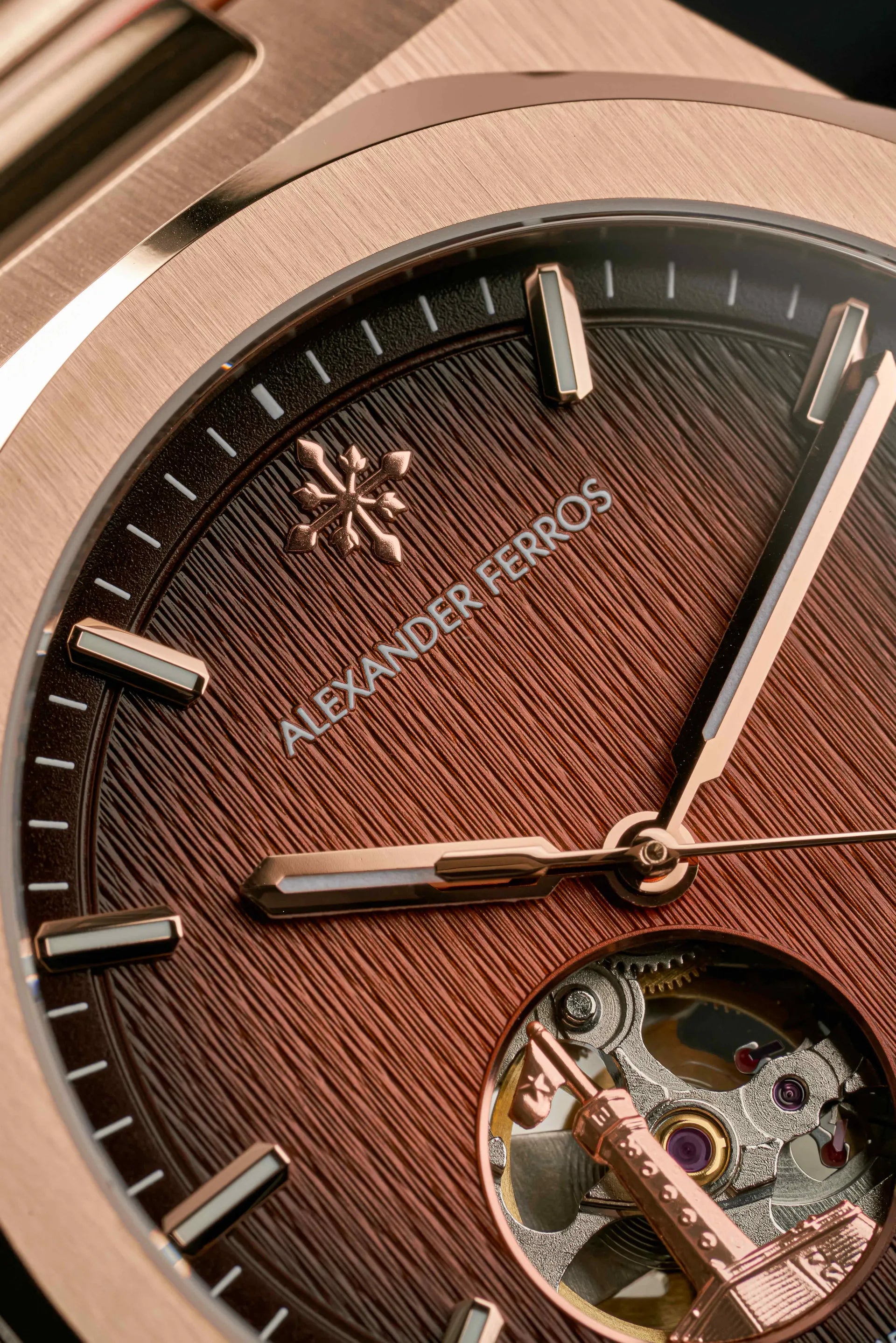 Đồng hồ Alexander Ferros 6111R-01