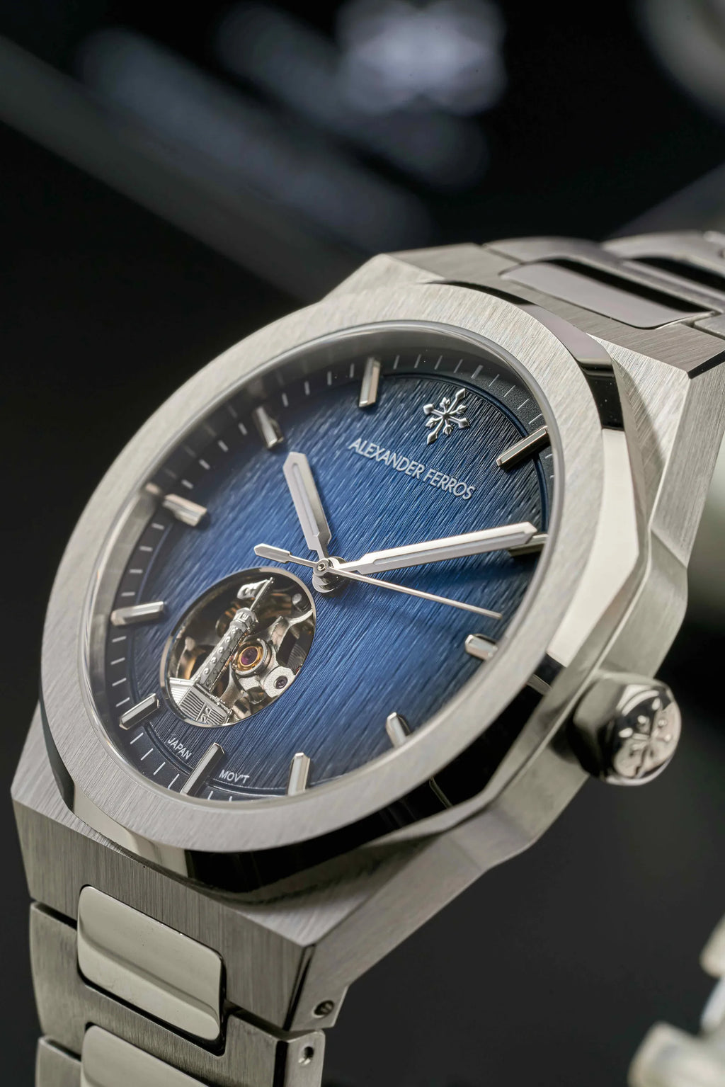 Đồng hồ Alexander Ferros 6111R-01