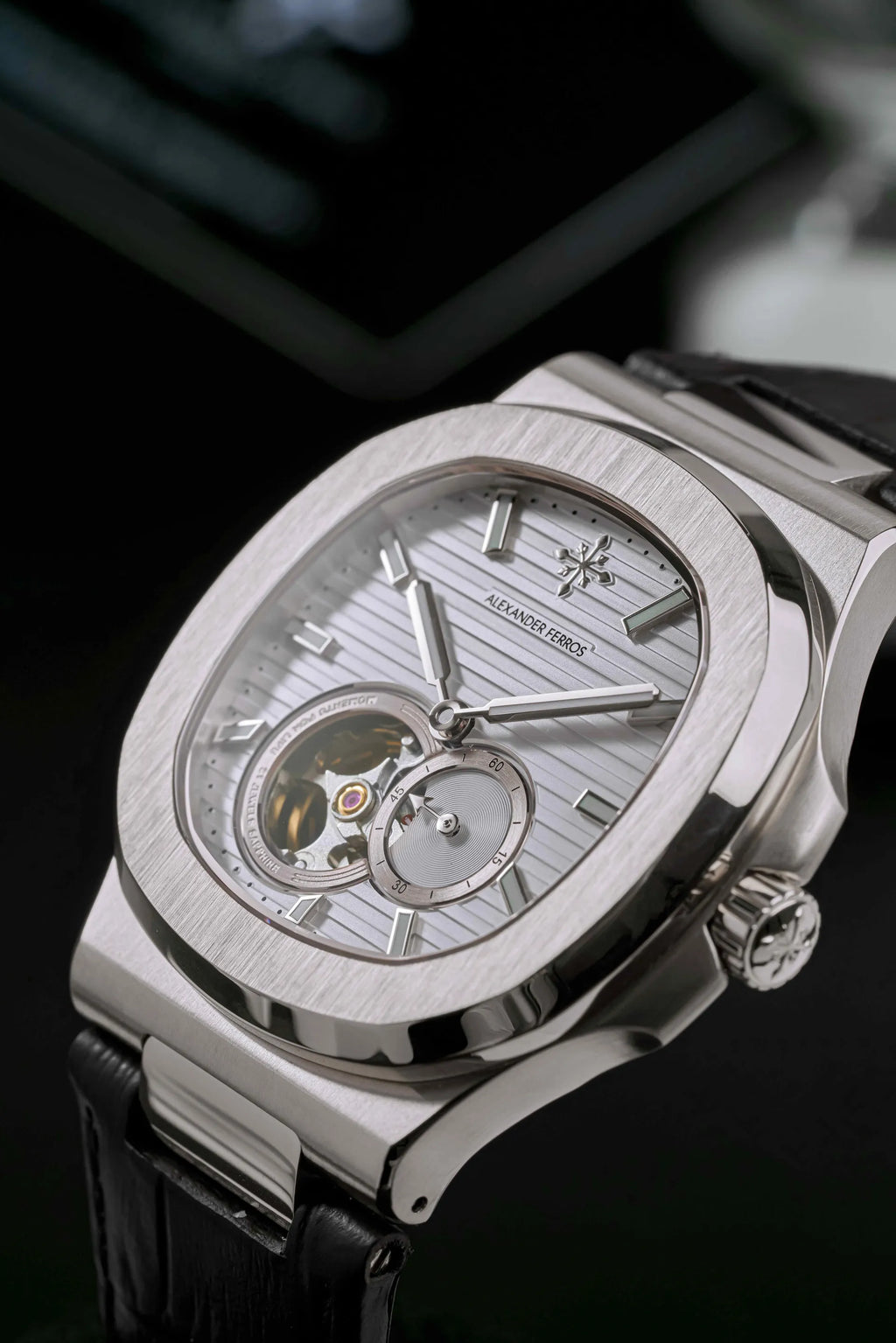 Đồng hồ Alexander Ferros 6111R-01
