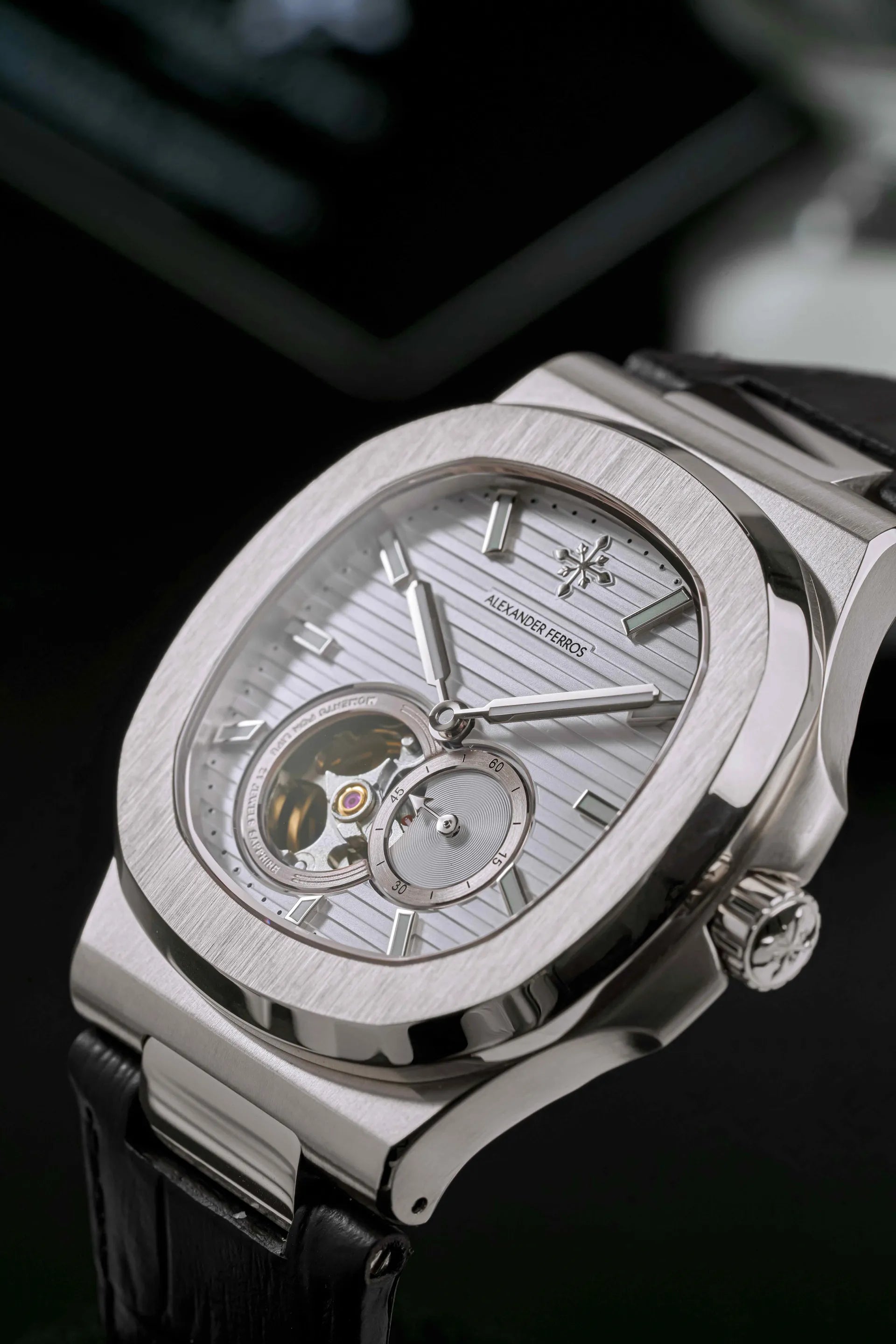 Đồng hồ Alexander Ferros 6111R-01