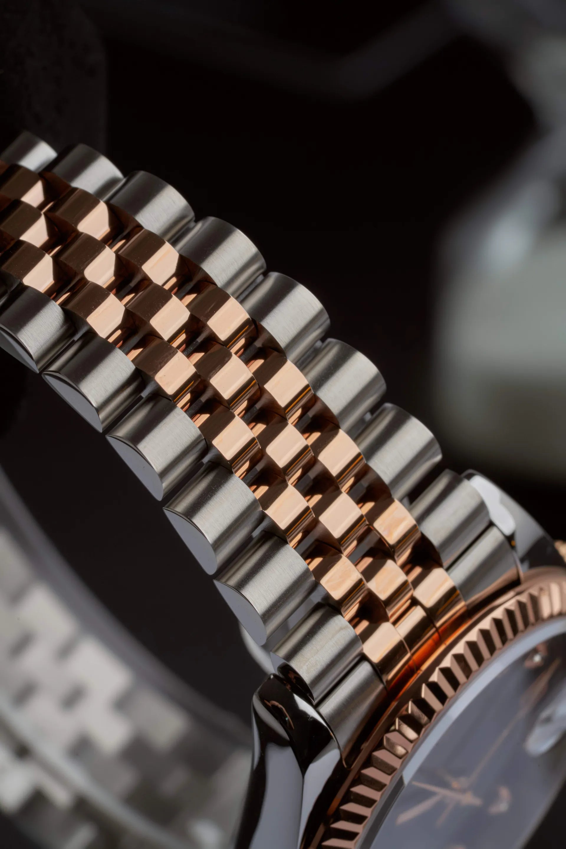 Đồng hồ Alexander Ferros 6111R-01