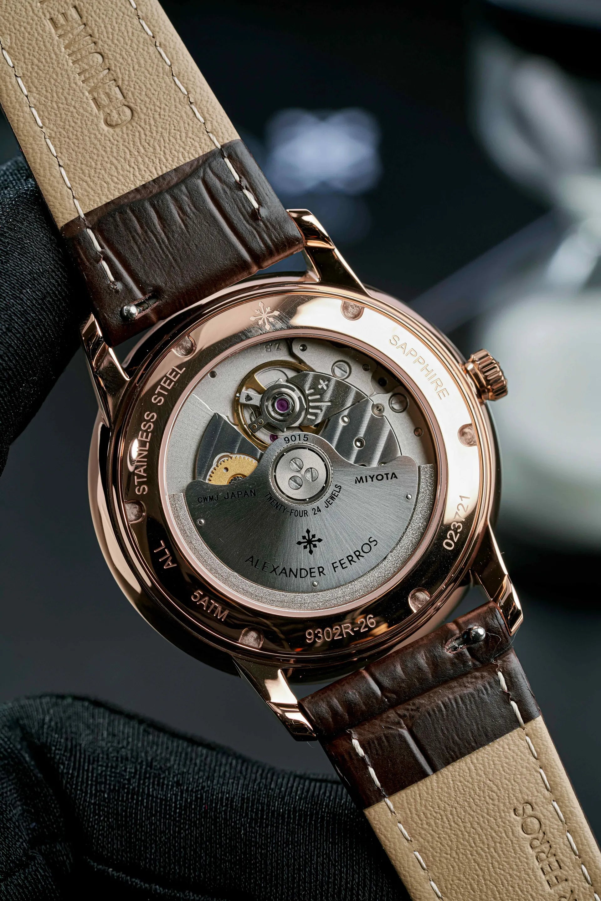 Đồng hồ Alexander Ferros 6111R-01