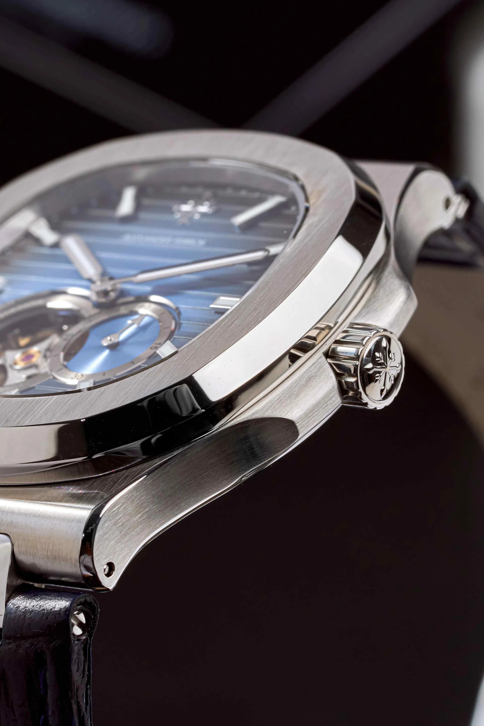 Đồng hồ Alexander Ferros 6111R-01