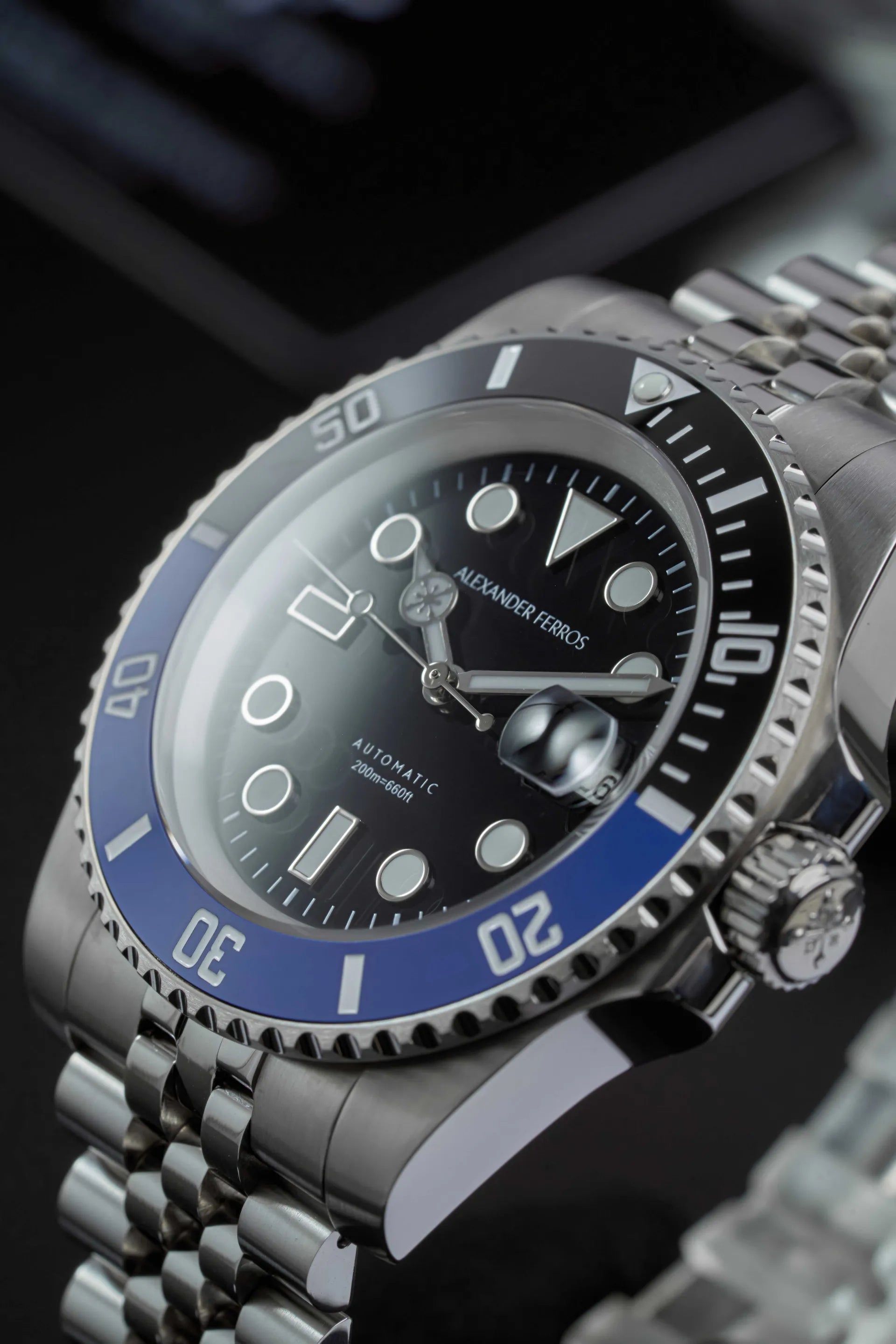 Đồng hồ Alexander Ferros 6111R-01