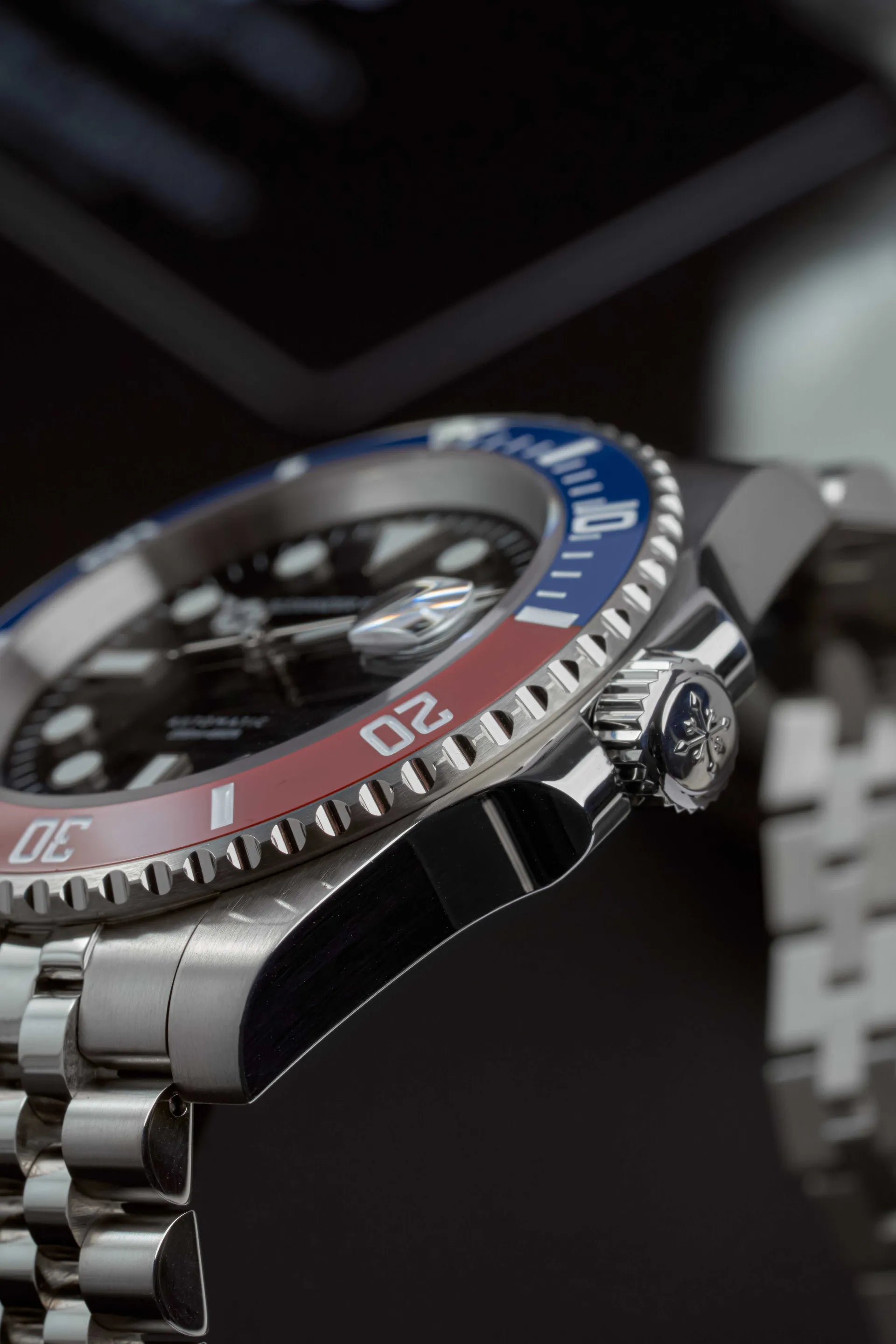 Đồng hồ Alexander Ferros 6111R-01