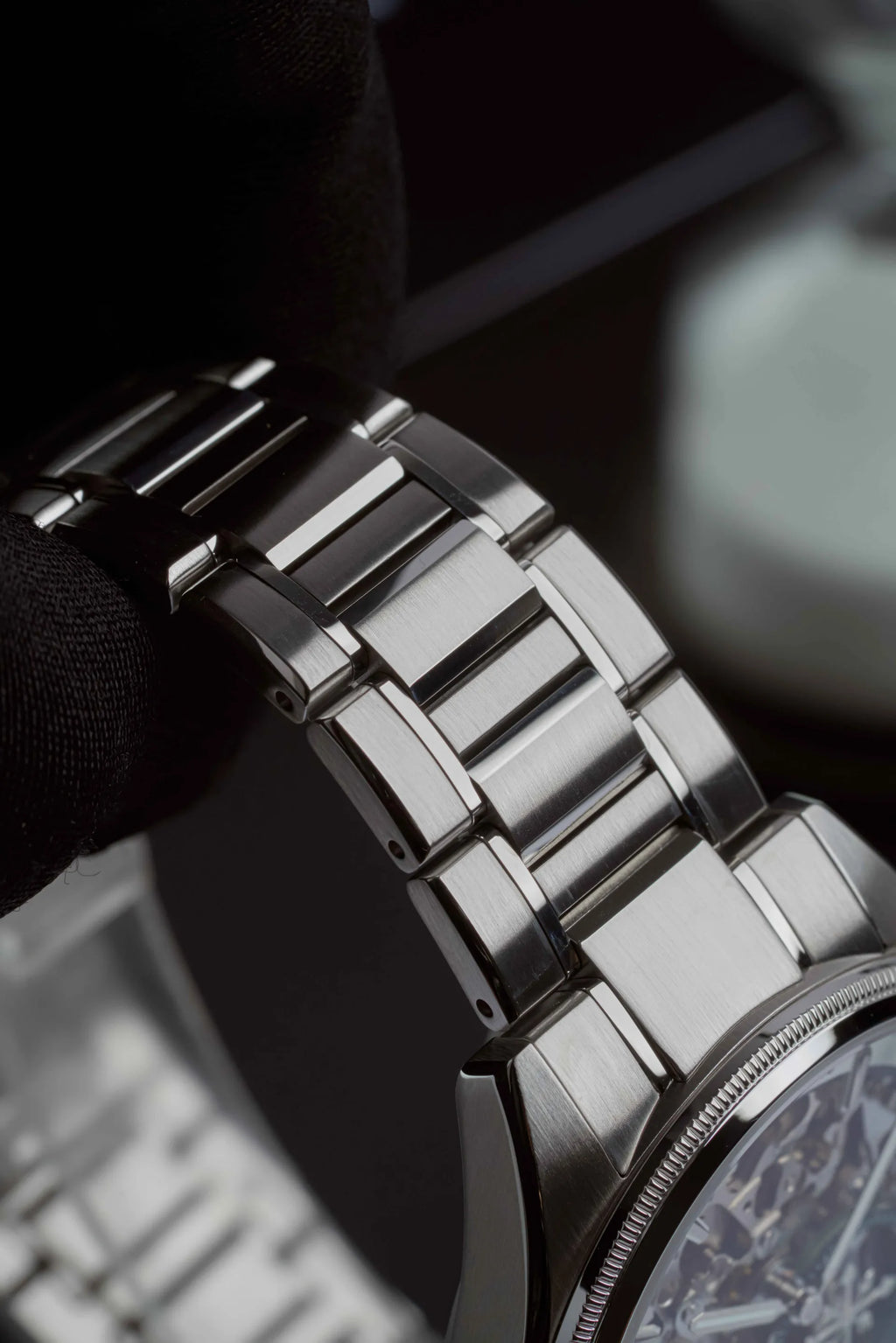 Đồng hồ Alexander Ferros 6111R-01