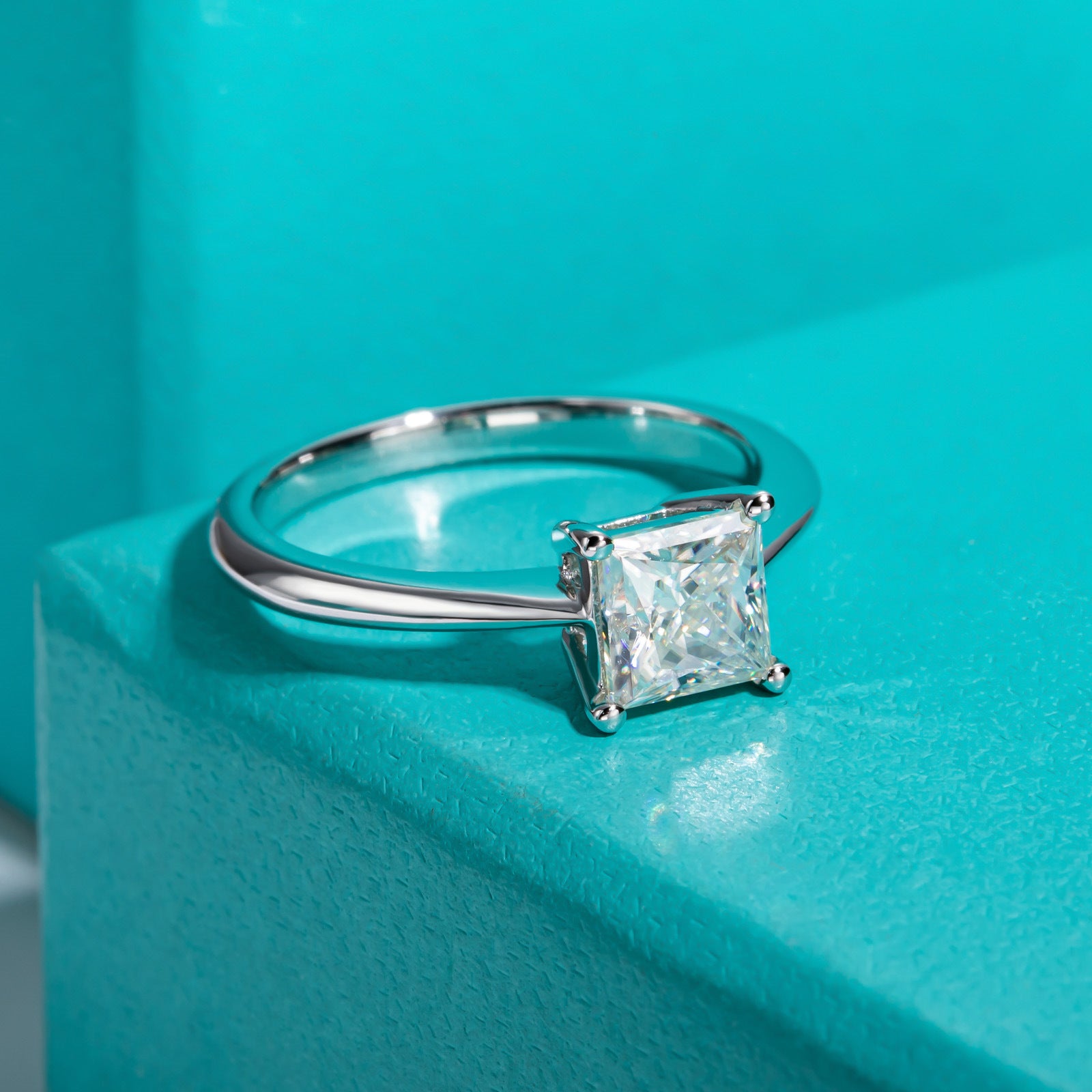 PRINCESS CUT SOLITAIRE RING – CRAFTED IN STERLING SILVER WITH ETERNAGOLD™