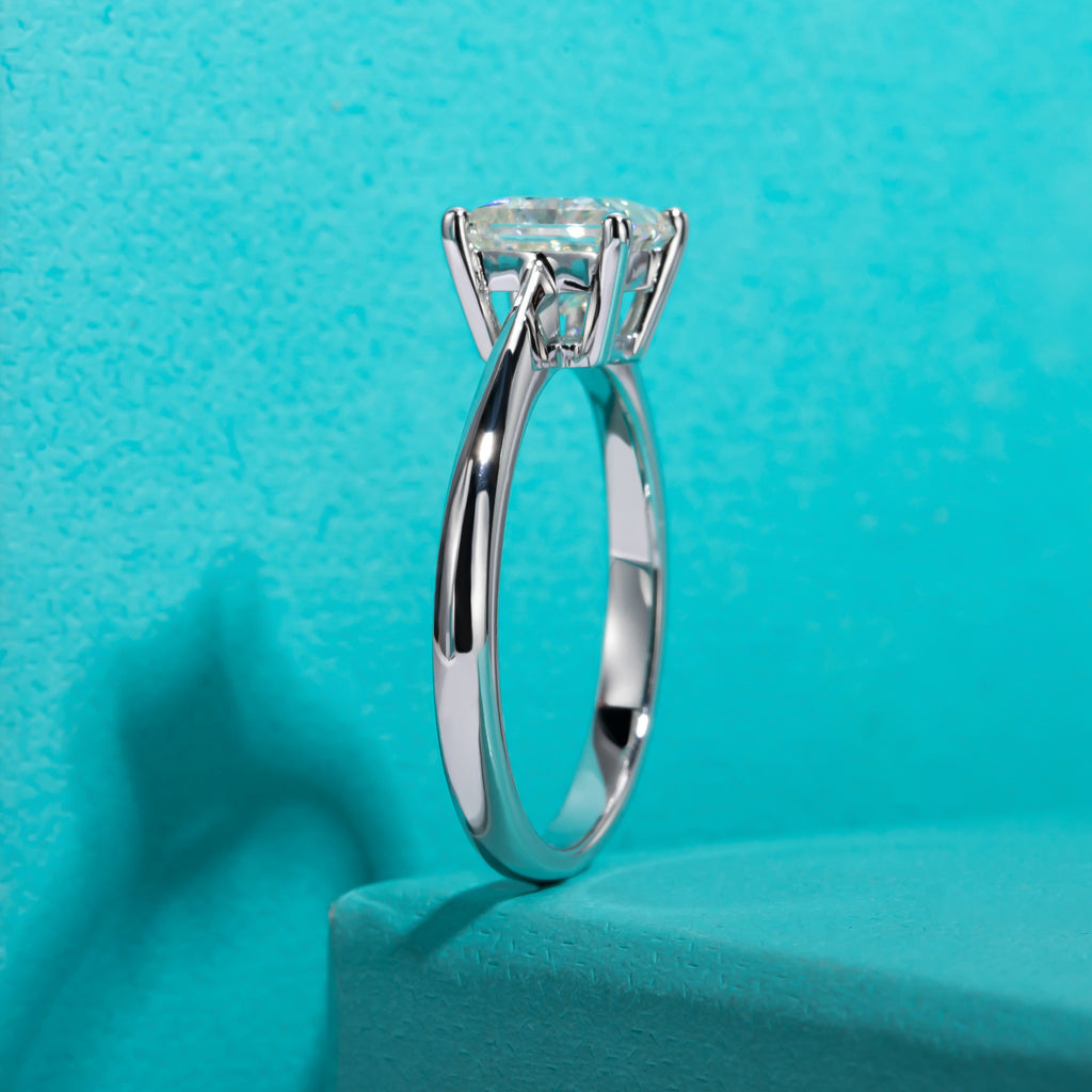 PRINCESS CUT SOLITAIRE RING – CRAFTED IN STERLING SILVER WITH ETERNAGOLD™
