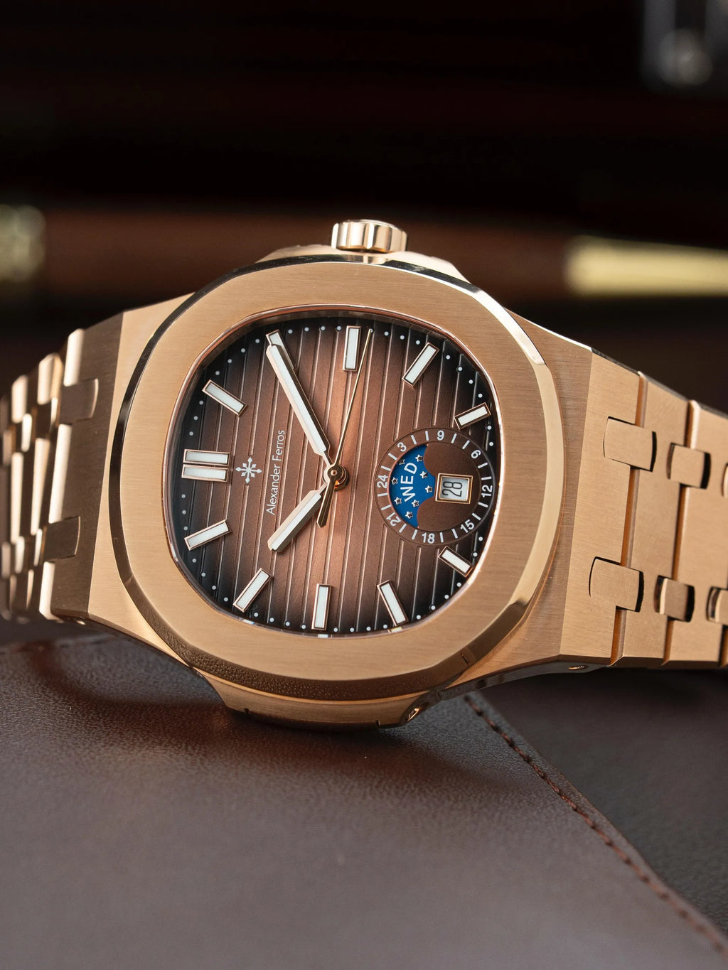 Đồng hồ Alexander Ferros 6111R-01