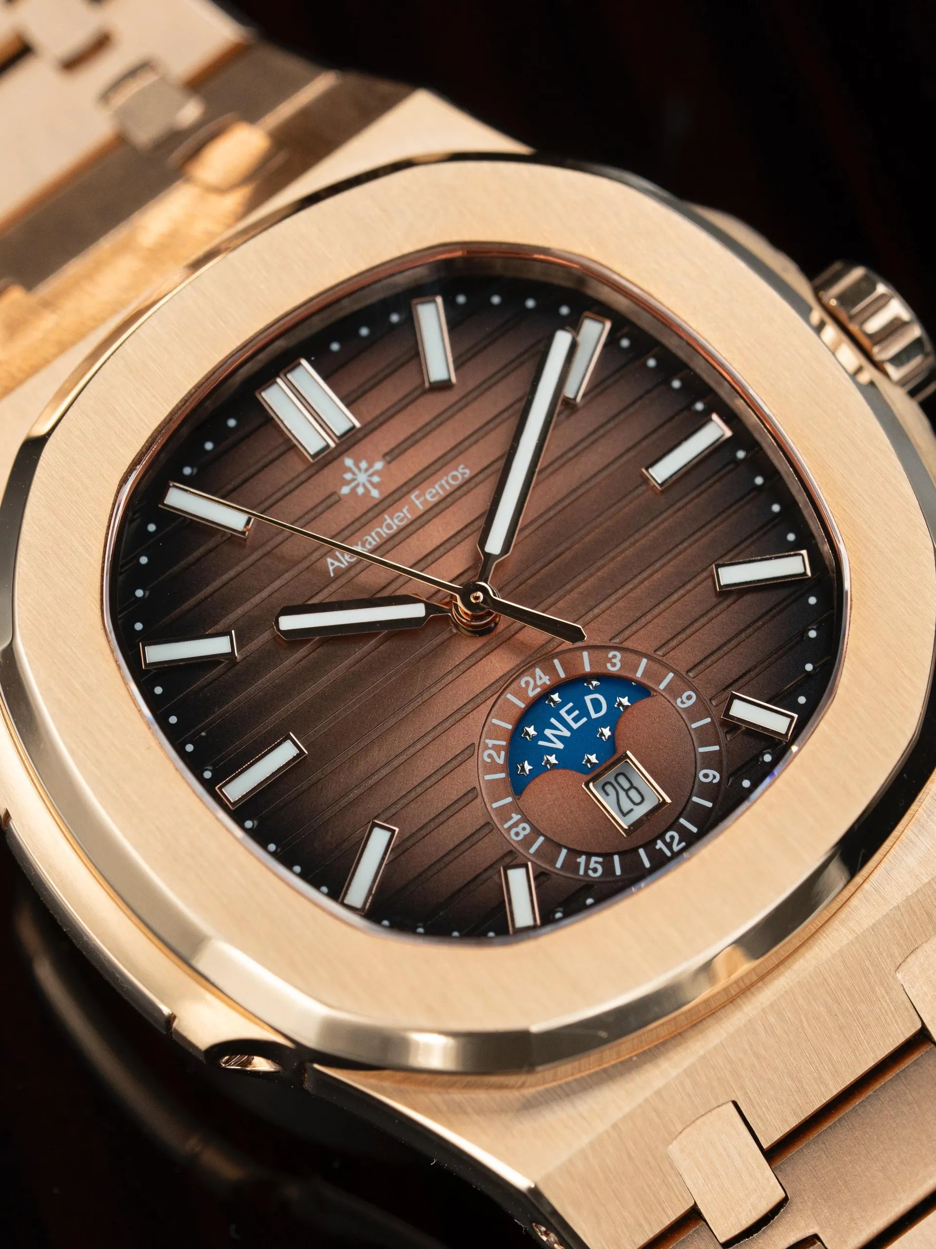 Đồng hồ Alexander Ferros 6111R-01