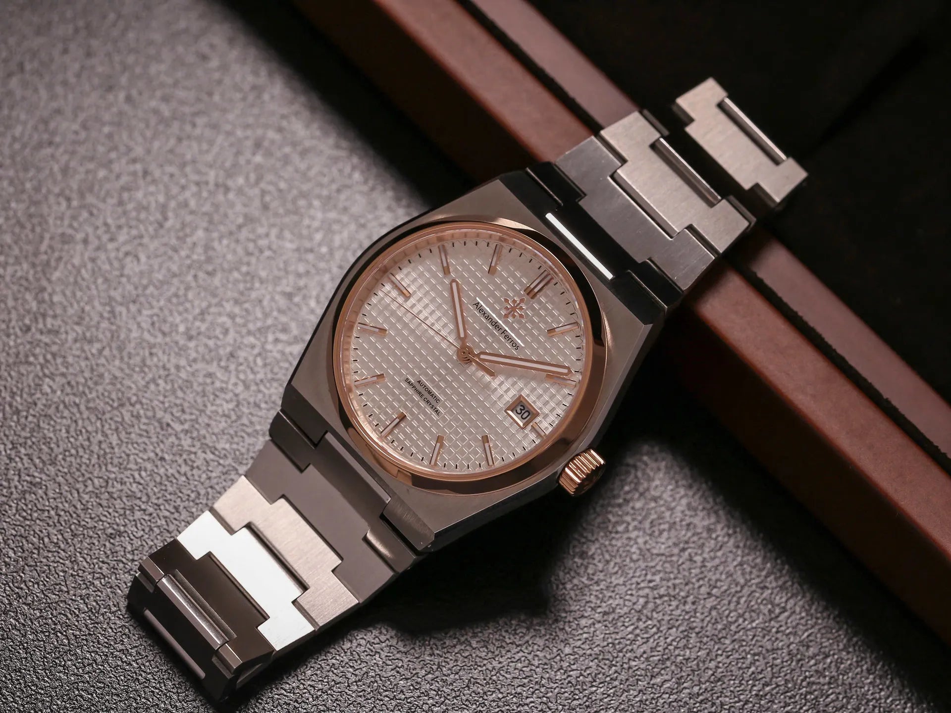 Đồng hồ Alexander Ferros 5052D/02