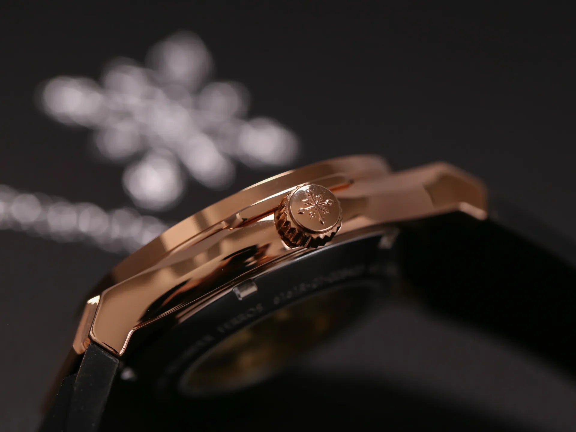Đồng hồ Alexander Ferros 6111R-01