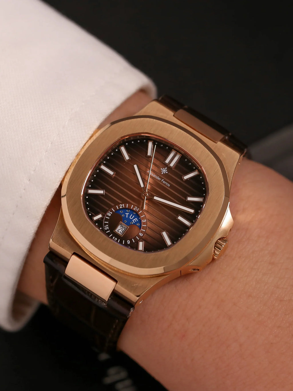Đồng hồ Alexander Ferros 6122R-08