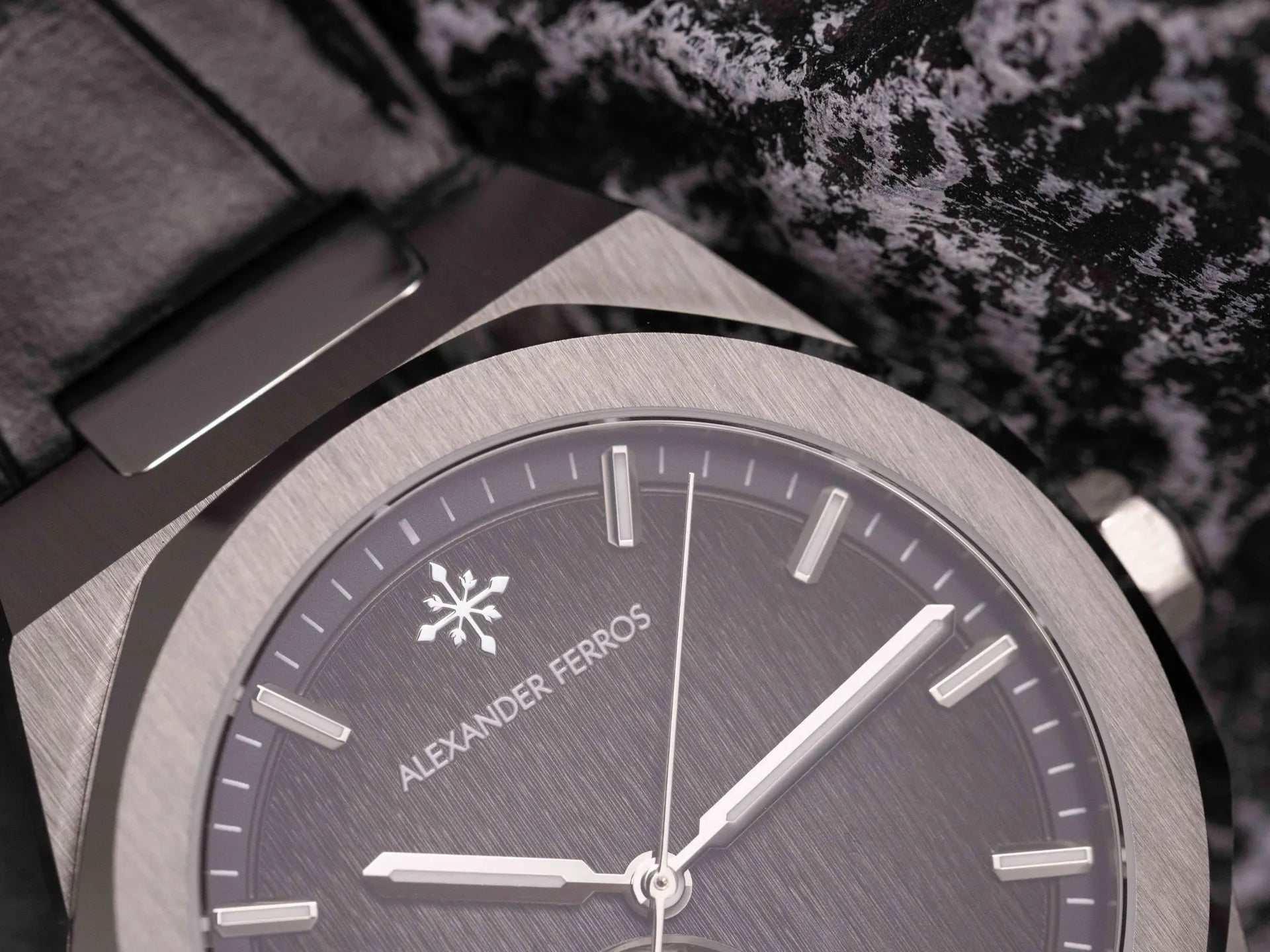 Đồng hồ Alexander Ferros 6111R-01