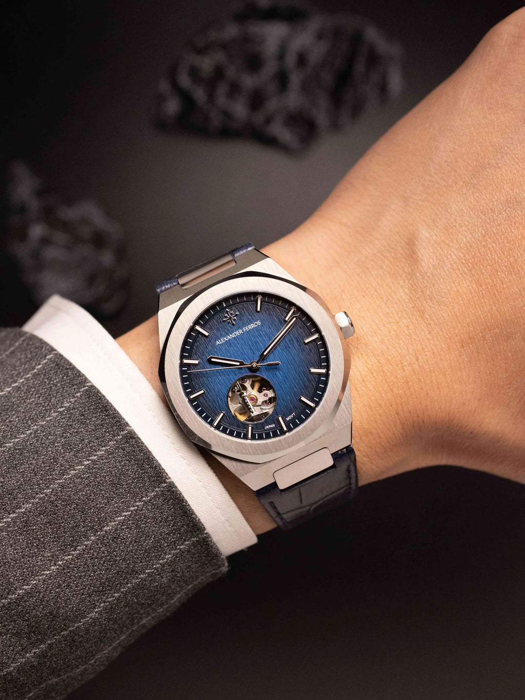 Đồng hồ Alexander Ferros 6111R-01