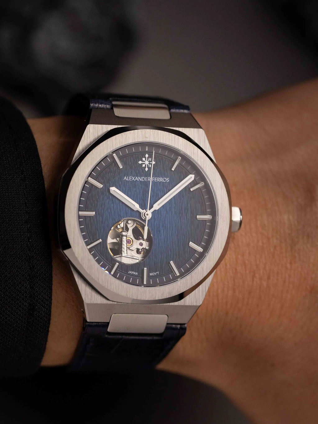 Đồng hồ Alexander Ferros 6111R-01