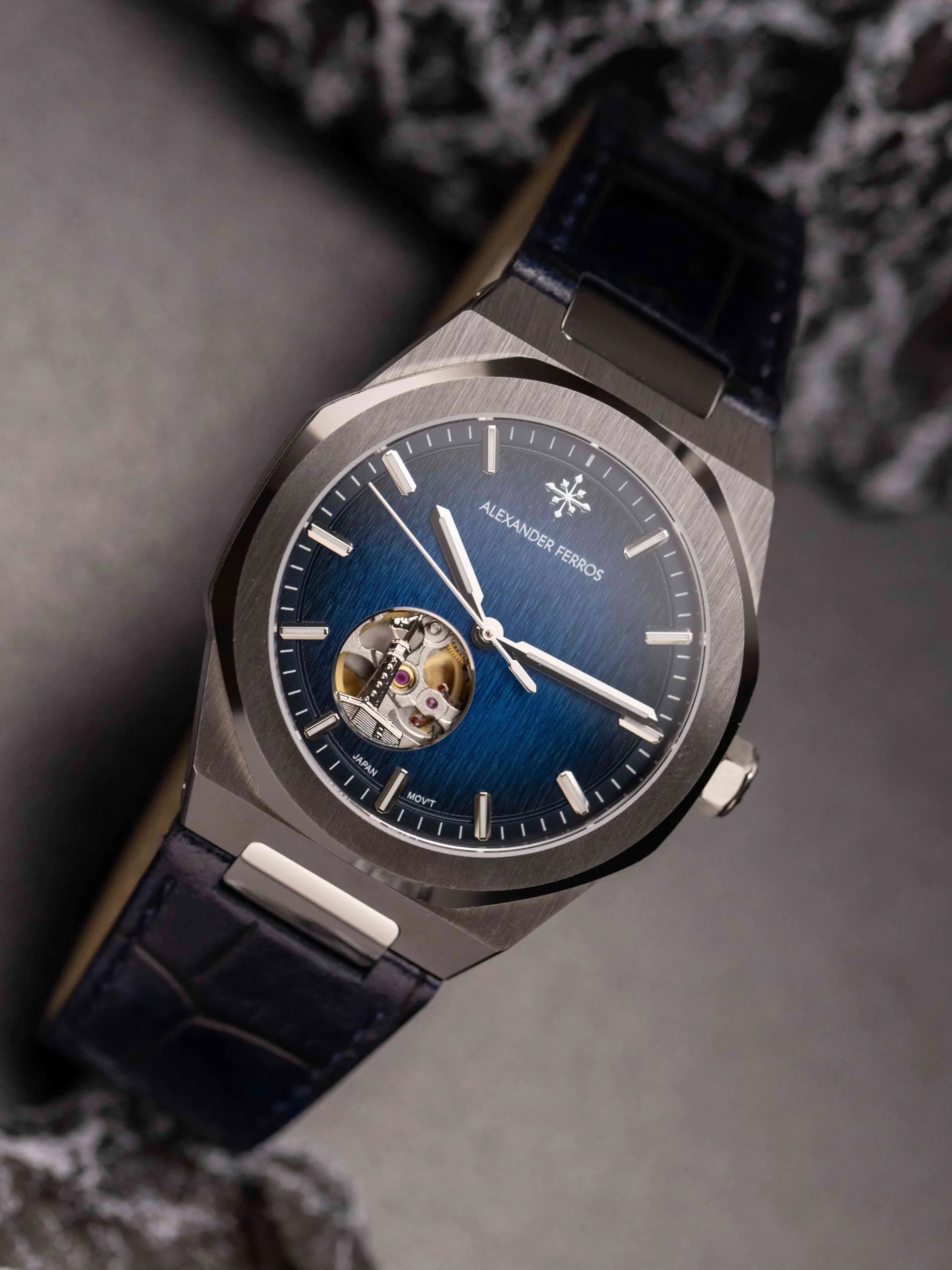 Đồng hồ Alexander Ferros 6111R-01