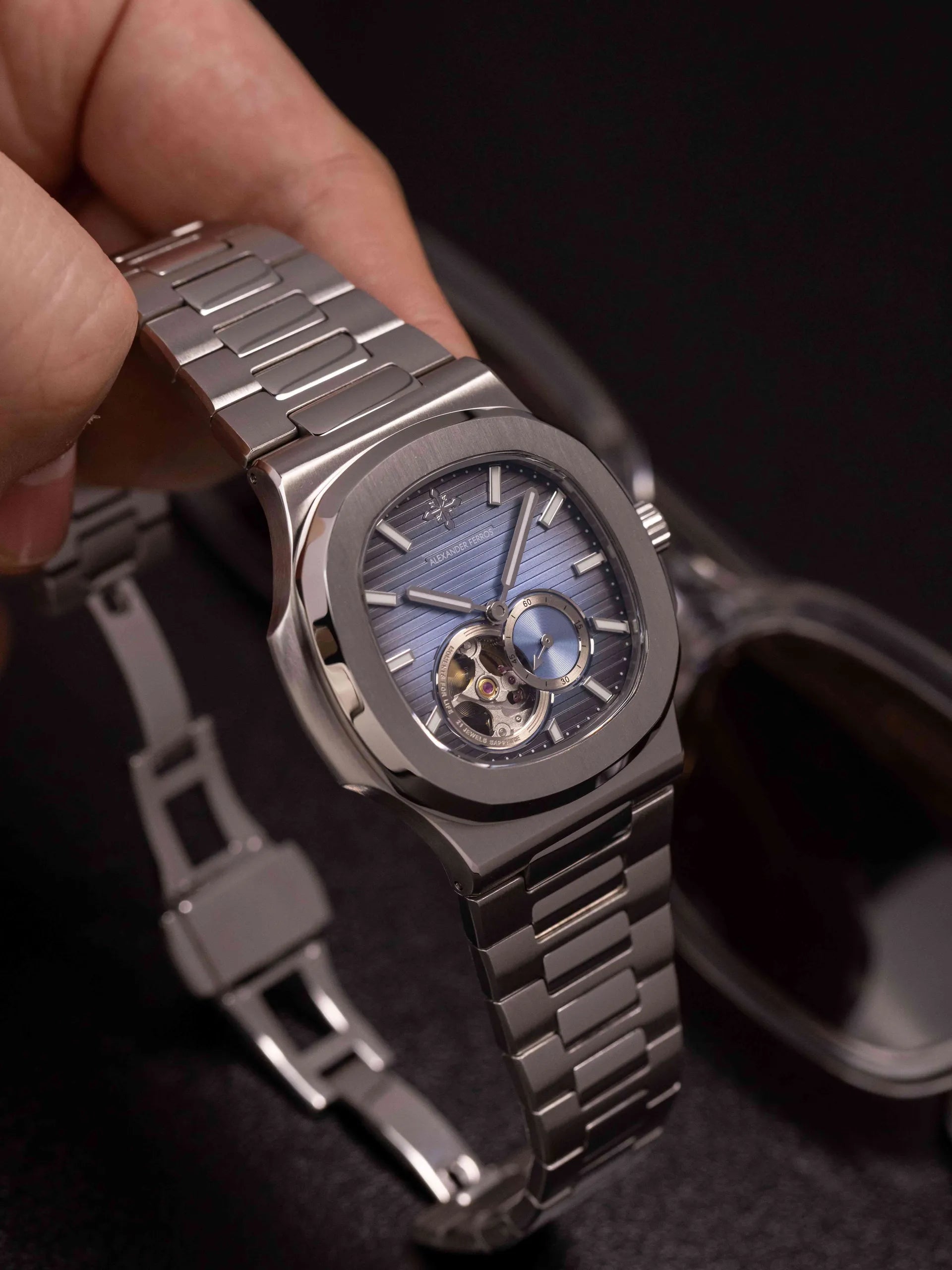 Đồng hồ Alexander Ferros 6111R-01