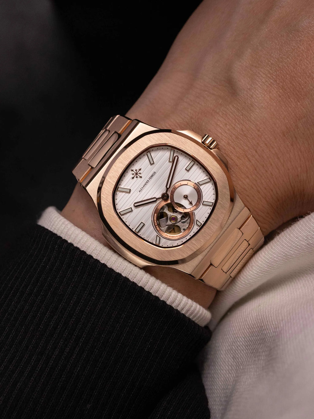 Đồng hồ Alexander Ferros 6111R-01