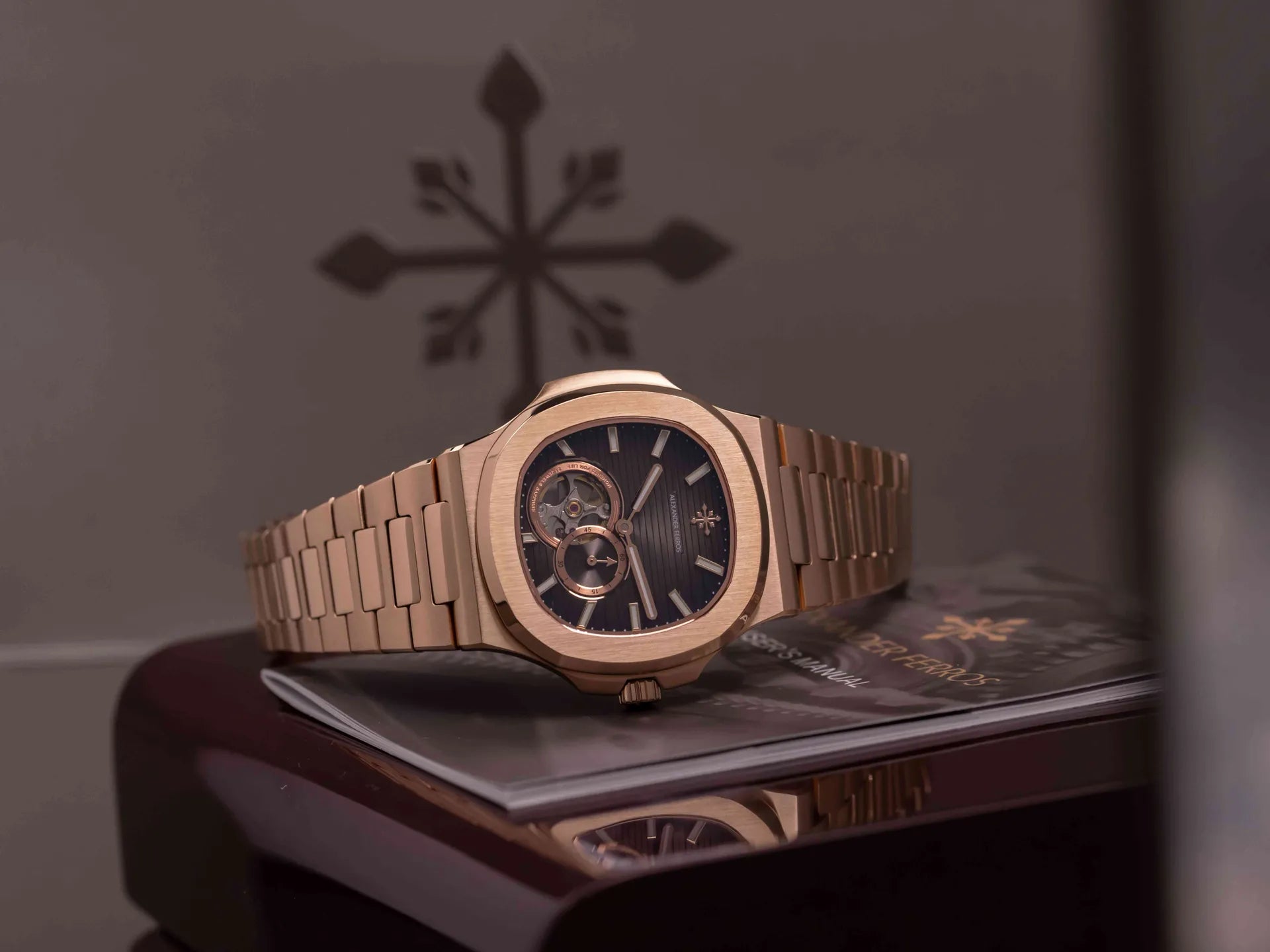 Đồng hồ Alexander Ferros 6111R-01