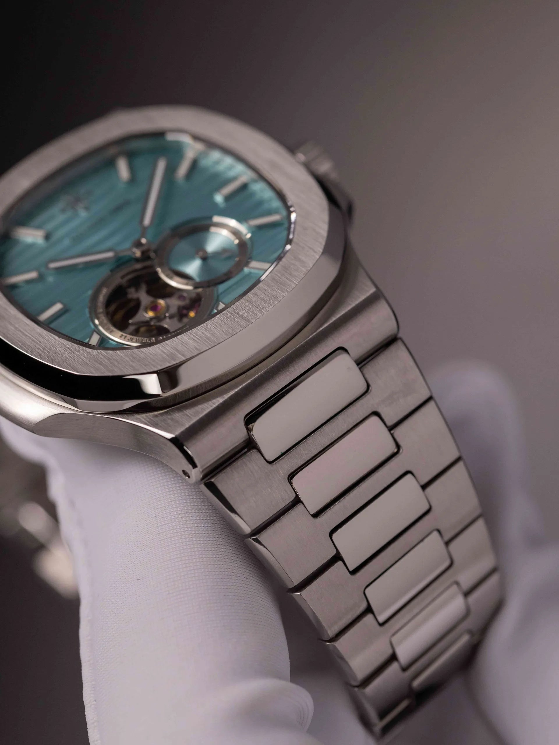 Đồng hồ Alexander Ferros 6111R-01