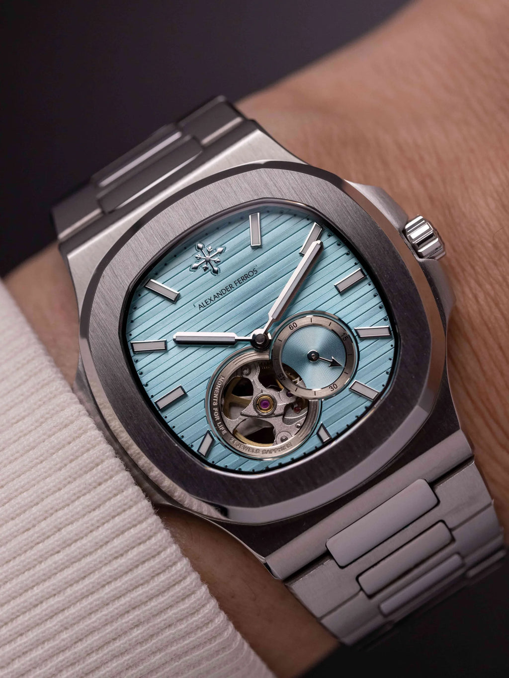 Đồng hồ Alexander Ferros 6111R-01