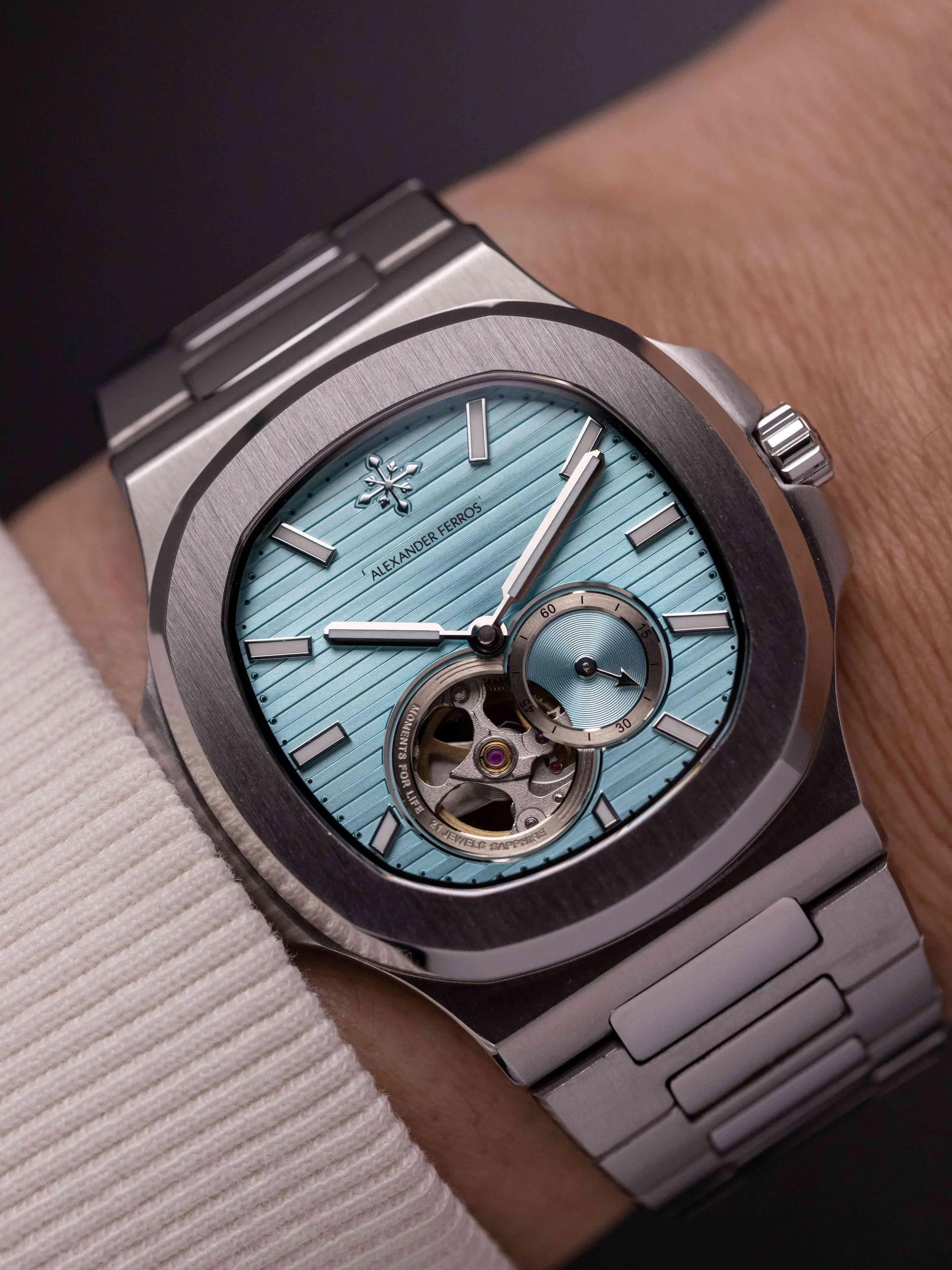 Đồng hồ Alexander Ferros 6111R-01