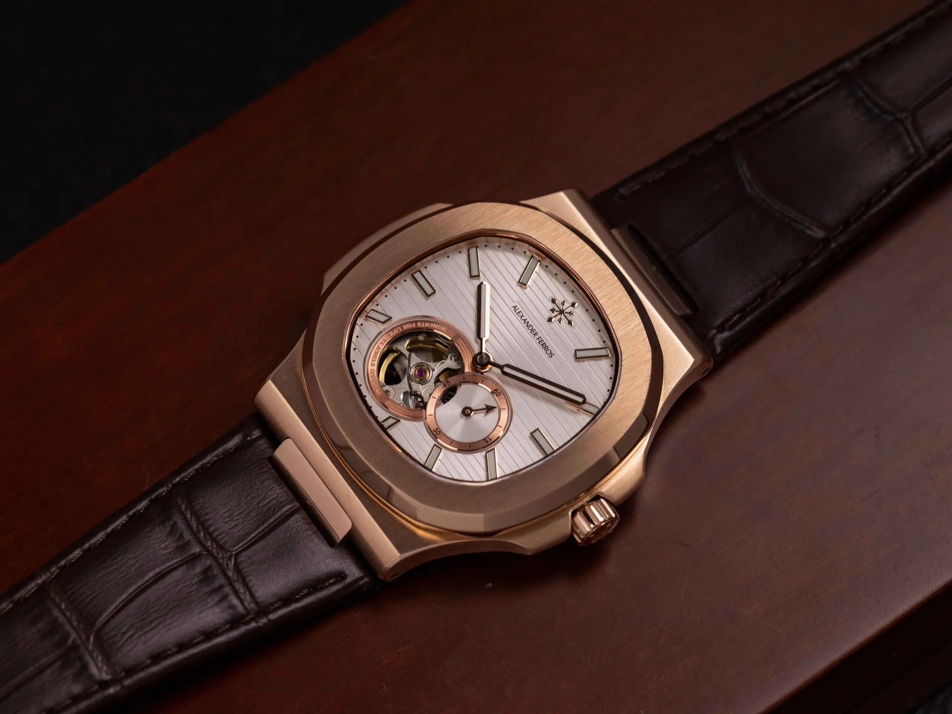 Đồng hồ Alexander Ferros 6111R-01