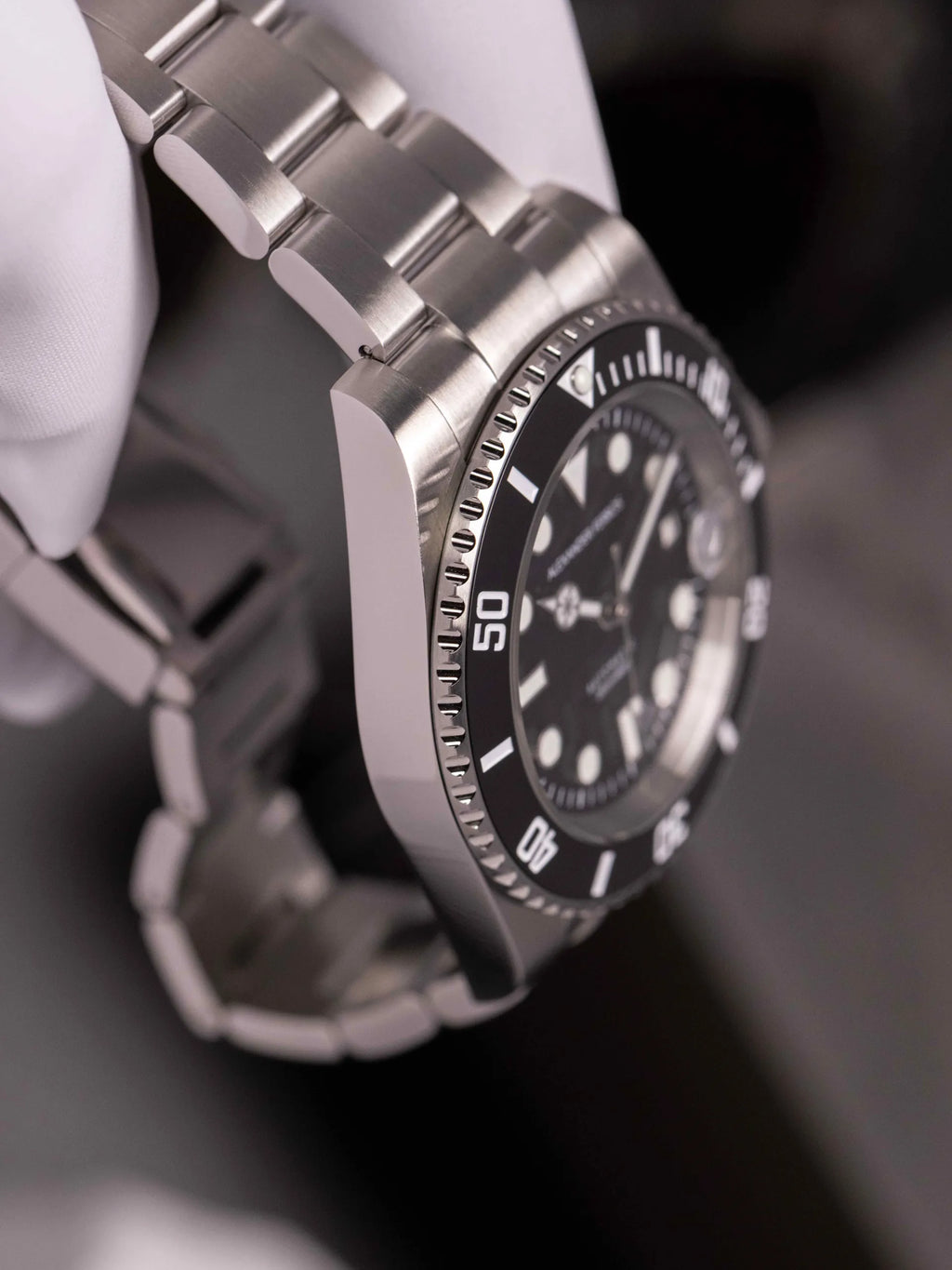 Đồng hồ Alexander Ferros 6111R-01