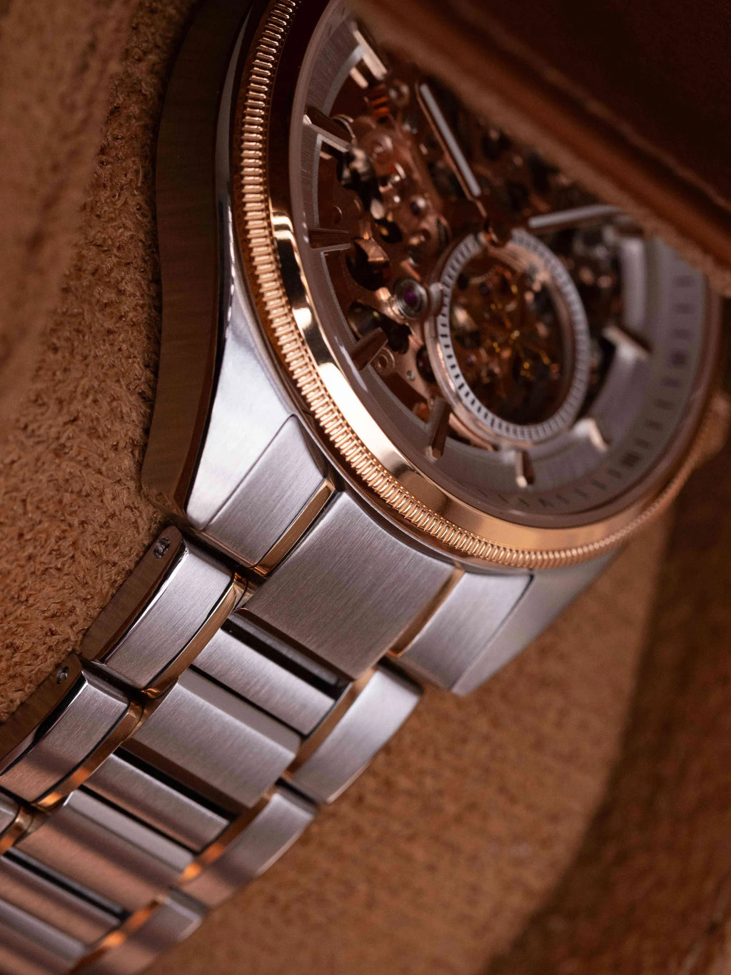Đồng hồ Alexander Ferros 6111R-01