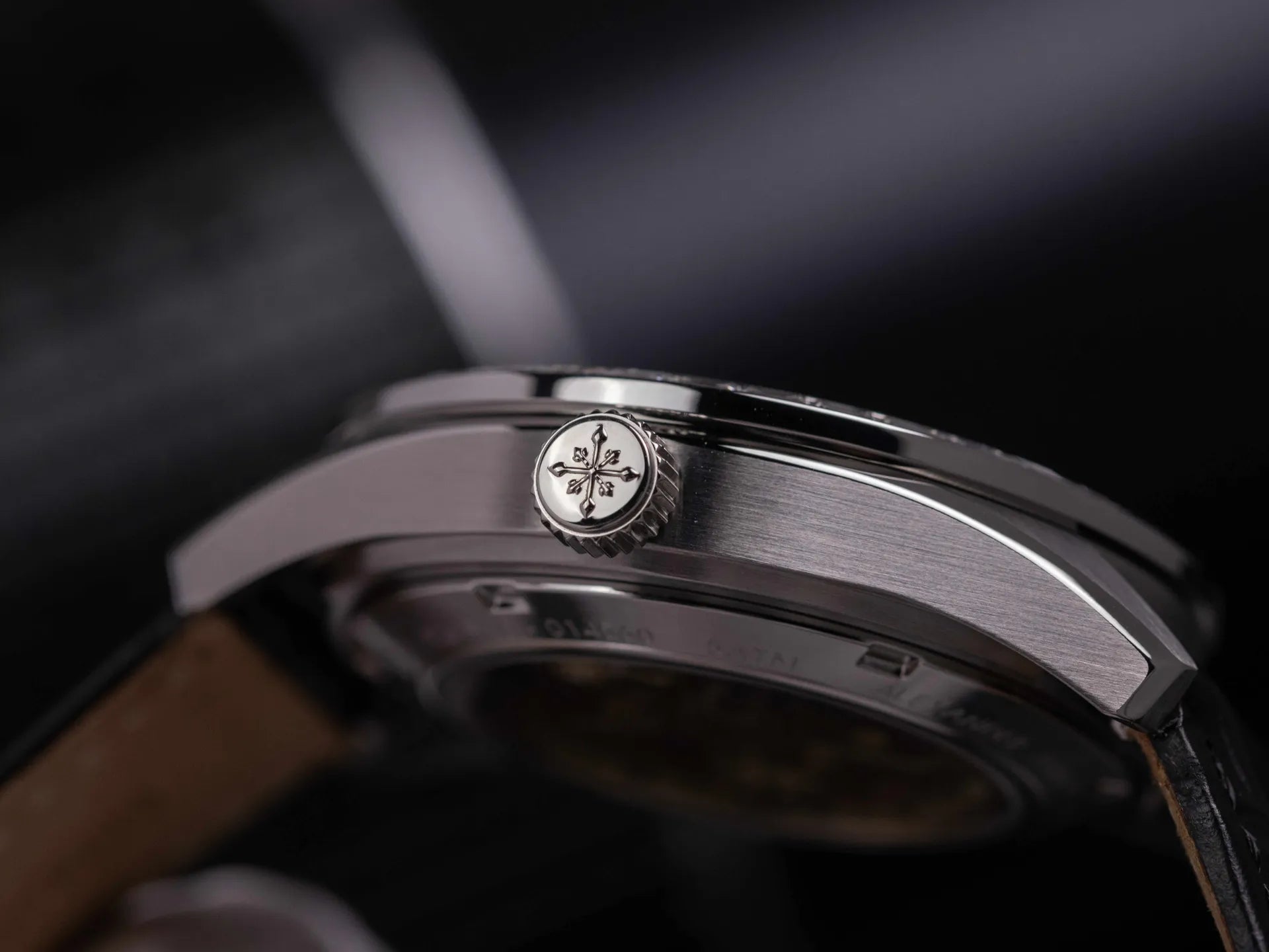 Đồng hồ Alexander Ferros 6111R-01